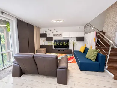 Na predaj 5-izbový dom, 155 m², Stupava, Pod vŕškom