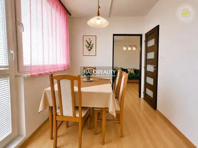 Na predaj 3-izbový byt, 69 m², Levice