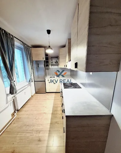Byty na prenájom 3-izbový, Bratislava-Nové Mesto · €950