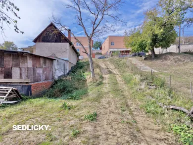 Na predaj pozemok, 193 m², Kocurany