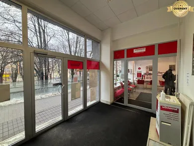 Na prenájom komerčné v Poprad · €1 440 · Dokončené