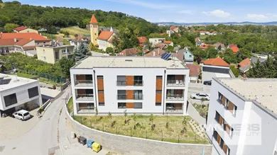 Mieszkania na sprzedaż, 1-pokojowe, Banka · €96 900