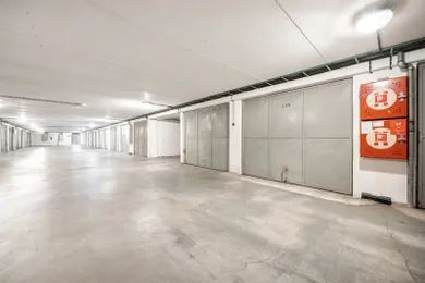 Objekty na predaj, Bratislava-Karlova Ves · €51 500