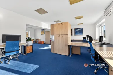 Komerčné priestory na prenájom, Trenčín · €750