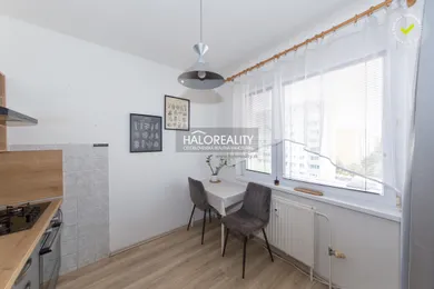 Na predaj 1-izbový byt, 41 m², Bratislava-Vrakuňa, Bučinová