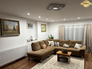 Na predaj 9-izbový dom, 250 m², Preseľany, Tichá