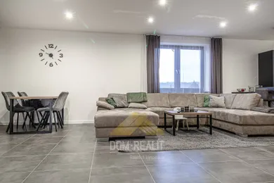 Na predaj 4-izbový dom, 190 m², Pohranice