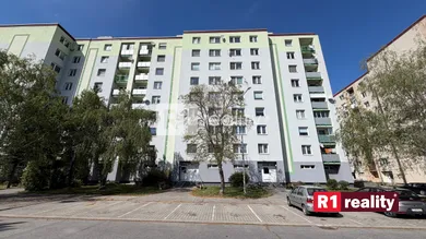 Mieszkania na sprzedaż, 3-pokojowe, Piešťany · €175 000