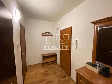 Na predaj 1-izbový byt, 39 m², Liptovský Mikuláš