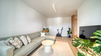 Na predaj 3-izbový byt, 88 m², Banka, Podhorská