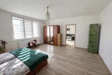 Na predaj 7-izbový dom, Brezno, Švermova