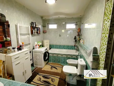 Na predaj 4-izbový dom, 135 m², Topoľníky, Hlavná