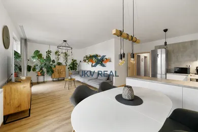 Byty na predaj 4-izbový, Bratislava-Staré Mesto · €499 000