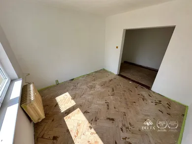 Na predaj 4-izbový byt, 79 m², Poprad, Partizánska