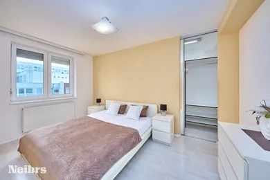 Na predaj 3-izbový byt, 91 m², Bratislava-Karlova Ves, Majerníkova