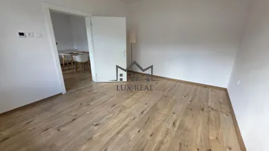 Na prenájom 3-izbový dom, 57 m², Senec, Rybárska