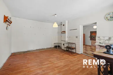 Na predaj dom, 515 m², Vištuk, Budmerická