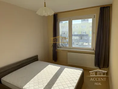 Na predaj 3-izbový byt, 68 m², Bratislava-Karlova Ves, Pribišova
