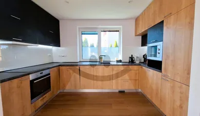 Na predaj 5-izbový dom, 519 m², Liptovský Mikuláš, Palúdzka