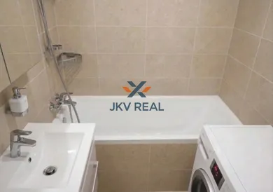 Na predaj 3-izbový byt, 65 m², Bratislava-Petržalka, Fedinova