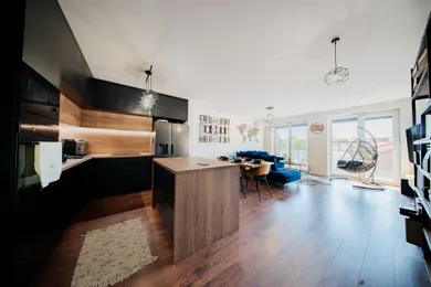 Na predaj 3-izbový byt, 97 m², Košice-Staré Mesto, Thurzova