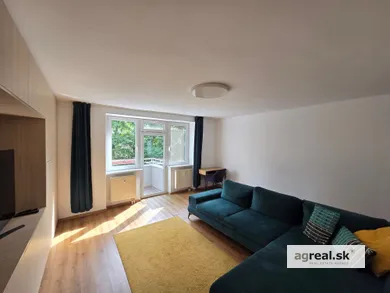 Mieszkania na sprzedaż, 2-pokojowe, Bratislava-Staré Mesto · €349 900
