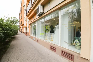 Na prenájom komerčné, 92 m², Bratislava-Rača, Kadnárova