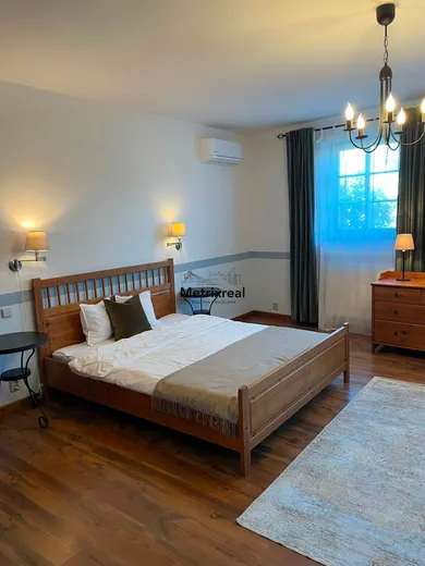 Na prenájom dom, 170 m², Bratislava-Dúbravka