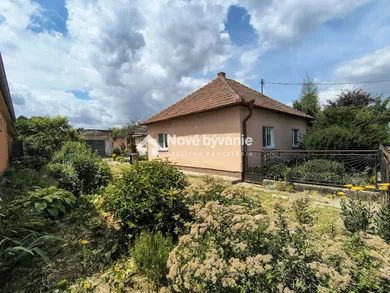 Domy na sprzedaż, 3-pokojowe, Nitra · €140 000
