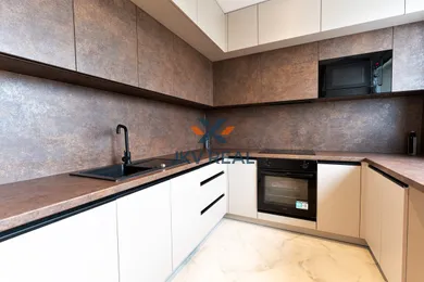 Na predaj 4-izbový byt, 74 m², Bratislava-Vrakuňa, Slatinská