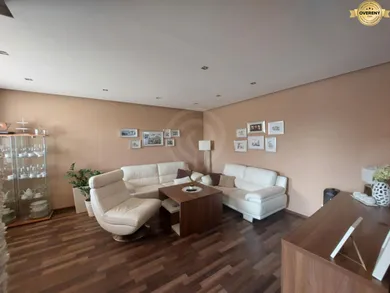 Mieszkania na sprzedaż, 4-pokojowe, Trenčín · €229 500