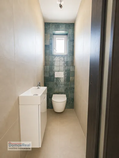 Na predaj 3-izbový dom, 71 m², Holice, Stará Gala