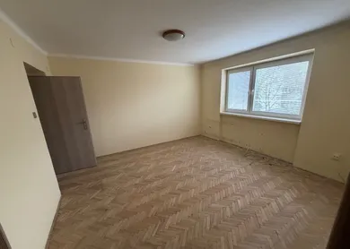 Na predaj 2-izbový byt, 58 m², Komárno, Ul. Budovateľská
