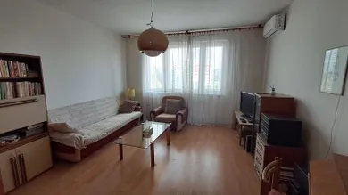 Na predaj 3-izbový byt, 72 m², Bratislava-Petržalka, Tupolevova