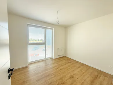 Na predaj 3-izbový byt, 68 m², Trnava, Ulica Hospodárska