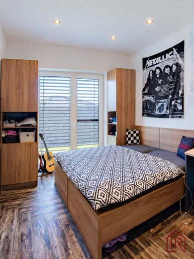 Na predaj 4-izbový dom, 158 m², Fintice, Kanašská