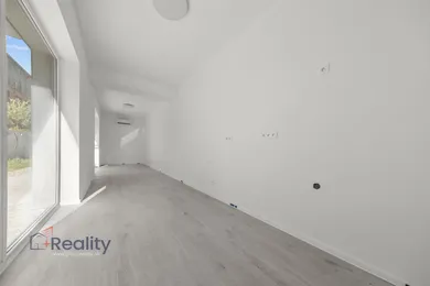 Na predaj byt v Rovinka · €230 000 · Novostavba