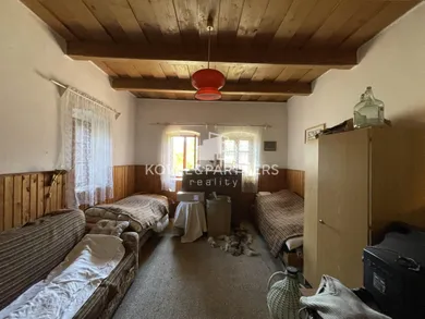 Na predaj 3-izbový dom, 373 m², Kostoľany pod Tribečom