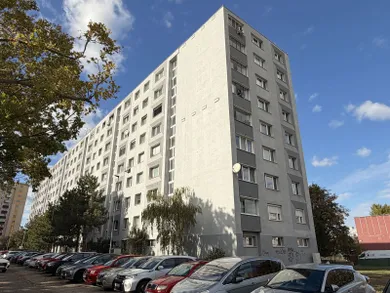 Квартиры на продажу, 4-комнатные, Bratislava-Petržalka · €264 900