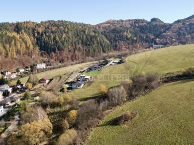 Na predaj pozemok, 144 m², Krompachy