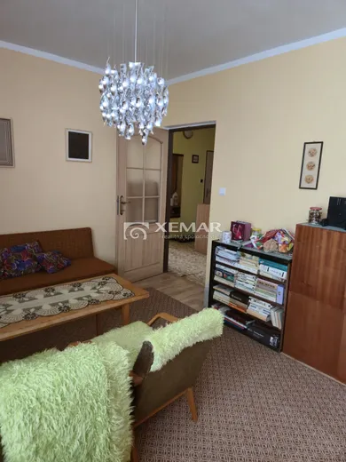 Na predaj 3-izbový byt, 78 m², Banská Bystrica