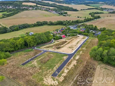 Na predaj pozemok, 208 m², Trenčín