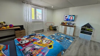 Na predaj dom, 150 m², Neded