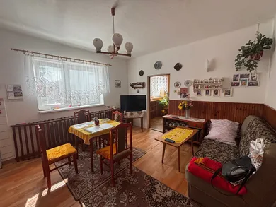 Na predaj 4-izbový dom, 200 m², Bytča