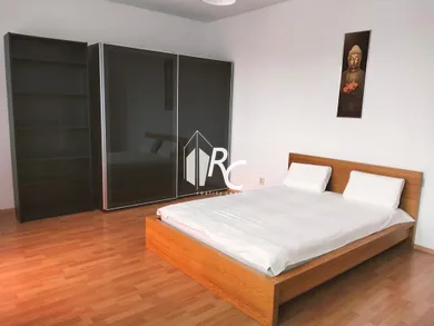 Na prenájom 2-izbový byt, 69 m², Martin, A. Kmeťa
