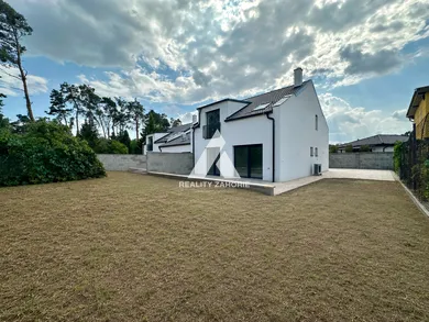 Domy na sprzedaż, Kostolište · €260 000