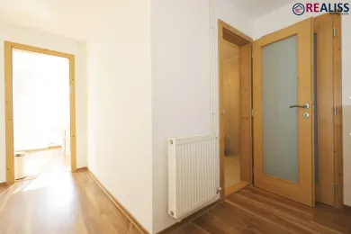 Na predaj 2-izbový byt, 58 m², Bánovce nad Bebravou, M. R. Štefánika