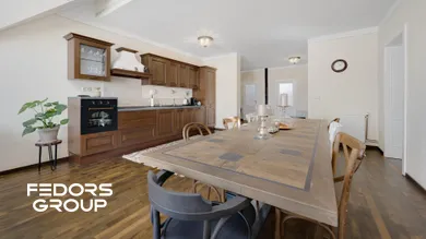 Na prenájom 4-izbový byt, 174 m², Bratislava-Staré Mesto, Timravina