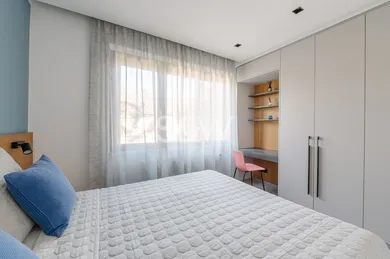 Na prenájom 3-izbový byt, 65 m², Bratislava-Staré Mesto, Justičná