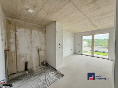 Na predaj 4-izbový byt, 189 m², Žilina, Vysokoškolákov
